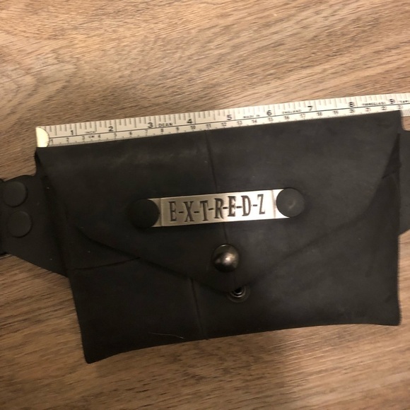 VTG 90โs Ex-Tredz Rubber Tire Fanny Pack Waist Pouch Biker Accessories 36.5โ - Picture 4 of 7